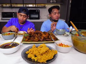 Mukbang Tongseng Kambing dan Bebek Goreng King Abdi, Tanboy Kun Tumbang Mukbang Tongseng Kambing dan Bebek Goreng King Abdi, Tanboy Kun Tumbang