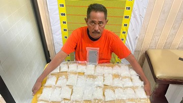 Dikendalikan Jaringan di Malaysia, PMI Ilegal Hendak Bawa Sabu ke Madura