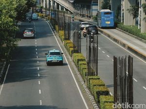 Video: Melihat Kondisi Tiang Monorel Mangkrak yang Pramono Minta Dibongkar Video: Melihat Kondisi Tiang Monorel Mangkrak yang Pramono Minta Dibongkar