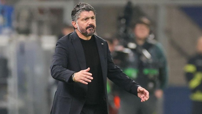 Gennaro Gattuso HAMBURG, GERMANY - FEBRUARY 15: Head coach Gennaro Gattuso of Olympique Marseille looks dejected during the UEFA Europa League 2023/24 Knockout Round Play-offs First Leg match between FC Shakhtar Donetsk and Olympique de Marseille at Volksparkstadion on February 15, 2024 in Hamburg, Germany. (Photo by Marco Steinbrenner/DeFodi Images via Getty Images)