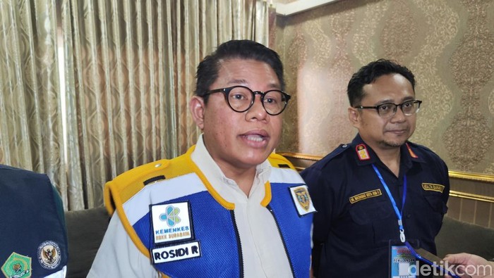 Kepala Bidang Kesehatan PPIH Debarkasi Surabaya, Rosidi Roslan