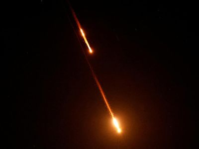 Saling Balas Serangan Rudal Antara Israel dan Iran