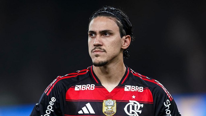  Pedro Guilherme of Flamengo looks on prior to the Copa do Brasil 2025 match between Flamengo and Botafogo Pernanbuco at Maracana Stadium on May 21, 2025 in Rio de Janeiro, Brazil. (Photo by Daniel Castelo Branco/Eurasia Sport Images/Getty Images)