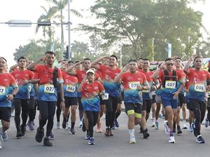 Sambut Hari Bhayangkara, 790 Runners Meriahkan Fun Run 7,9K Polda Riau