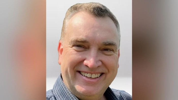 Terduga pelaku pembunuhan Anggota DPR Negara Bagian Minnesota Vance Boelter (57) (CNN) Terduga pelaku pembunuhan Anggota DPR Negara Bagian Minnesota Vance Boelter (57) (CNN)
