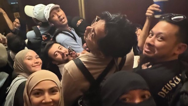 Kabar Terkini Artis dari InsertLive : Aksi Global March to Gaza Ditahan Mesir, Zaskia Adya Mecca Ungkap Kondisinya