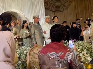 Al Ghazali Resmi Menikah, Ahmad Dhani dan Maia Estianty Akrab Al Ghazali Resmi Menikah, Ahmad Dhani dan Maia Estianty Akrab