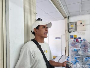 Amarah Jukir Minimarket yang Diviralkan Tarik Uang: Wong Cilik Diidek-idek Amarah Jukir Minimarket yang Diviralkan Tarik Uang: Wong Cilik Diidek-idek