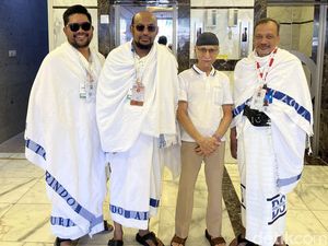 Mengenal Husein Badeges, Pendiri Travel Haji Aida Tour yang Bikin Kagum Jemaah