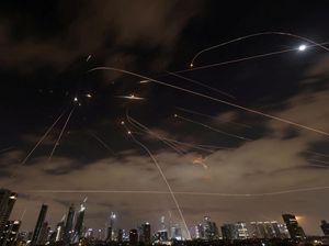 Serangan Terbaru Rudal Iran, Sirine Bunyi di Seantero Israel Serangan Terbaru Rudal Iran, Sirine Bunyi di Seantero Israel