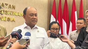Gaji Kepala SPPG Aman: Bos BGN Tepuk Dada!