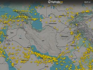 Langit Israel dan Iran Sepi Pesawat di Aplikasi FlightRadar24 Langit Israel dan Iran Sepi Pesawat di Aplikasi FlightRadar24
