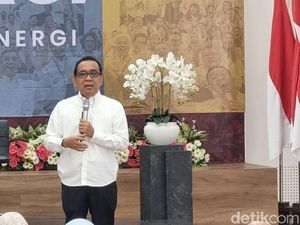 Pratikno Minta Warga Cek Kesehatan Gratis: Sehat Itu Pilihan, Bukan Kebetulan Pratikno Minta Warga Cek Kesehatan Gratis: Sehat Itu Pilihan, Bukan Kebetulan