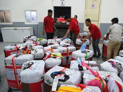 Pemeriksaan Ketat Koper Jamaah Haji di Makkah