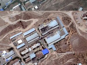 Penampakan Fasilitas Nuklir Iran yang Diserang Israel Penampakan Fasilitas Nuklir Iran yang Diserang Israel