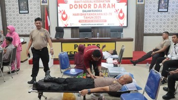 Polres Meranti Donor 45 Kantong Darah ke PMI di HUT Bhayangkara ke-79