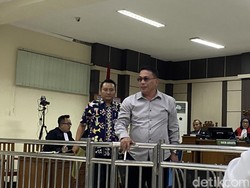 Paniknya Kabag Pengadaan Setda Semarang Saat Digeledah KPK hingga Sobek Dokumen