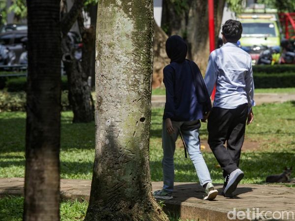 Taman Langsat Jaksel Buka 24 Jam, Dilarang Mesum!