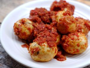 Resep Telur Balado ala Rumahan yang Nikmat Buat Lauk Resep Telur Balado ala Rumahan yang Nikmat Buat Lauk