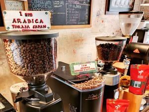 5 Tempat Ngopi di Pasar Modern BSD, Kedai Kecil hingga Kafe Kekinian 5 Tempat Ngopi di Pasar Modern BSD, Kedai Kecil hingga Kafe Kekinian