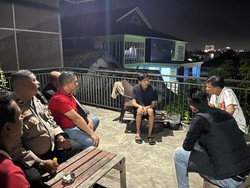 Anggi Rayu Pacar Sesama Jenisnya Minum Obat Kuat yang Ternyata Kopi Sianida