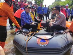 Tangani Banjir, Bupati Sidoarjo Usulkan Peninggian Jalan di Titik Rawan