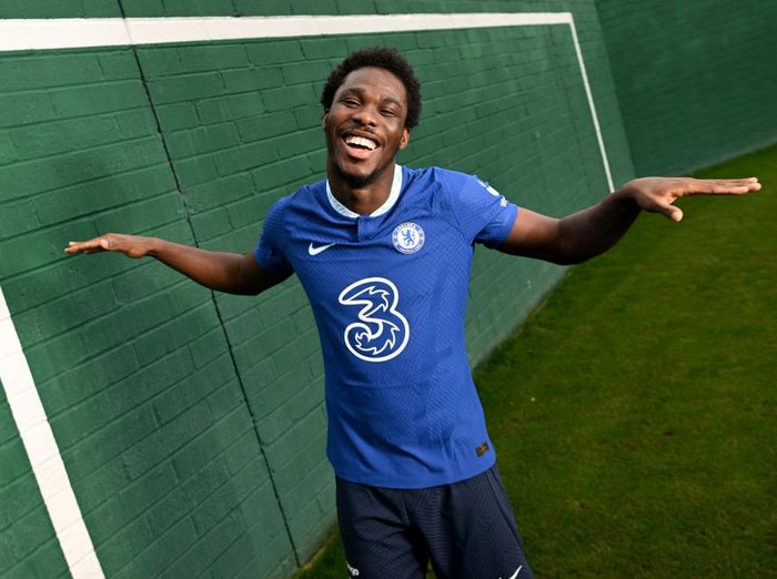 COBHAM, ENGLAND - JANUARY 06: Chelsea unveil new signing David Datro Fofana at Chelsea Training Ground on January 6, 2023 in Cobham, England. (Photo by Darren Walsh/Chelsea FC via Getty Images)