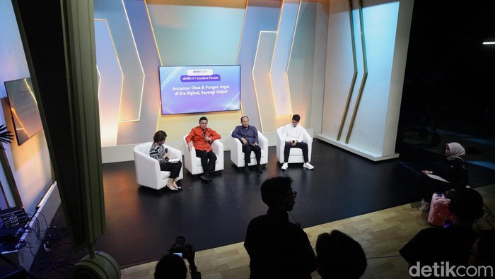 detikcom Leaders Forum: Waspada Obat dan Pangan di Era Digital detikcom Leaders Forum kembali hadir dengan para narasumber yang kompeten. Kali ini membahas keselamatan obat dan pangan di periode digital, Selasa (17/6/2025).