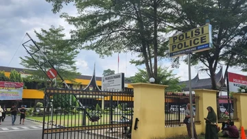 Viral Pencari Kerja di Padang Tertipu Loker Palsu di Mal, Diminta Setor Duit