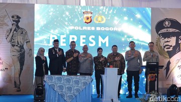 Kapolda Jabar Resmikan Jalan dan Pos Gadog Hoegeng di Bogor