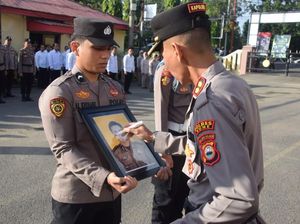 Oknum Anggota Polres Bone Dipecat gegara Terlibat Kasus Narkoba Oknum Anggota Polres Bone Dipecat gegara Terlibat Kasus Narkoba