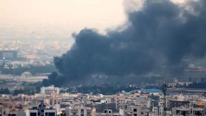 Israel Gencarkan Serangan, Targetkan Lokasi Produksi Senjata Iran