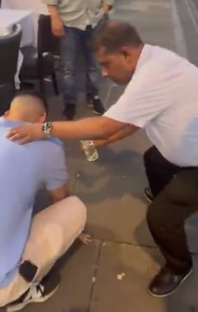 Duh! Tantangan Makan Kari Pedas Bikin Peserta Kesakitan