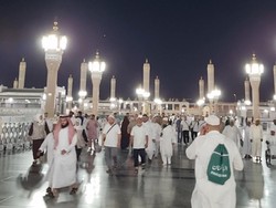 Salat di Nabawi-Ziarah Makam Nabi, Ini Kegiatan Jemaah Haji Selama di Madinah