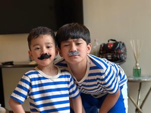 Potret Momen Gemas Rafathar dan Cipung Liburan di Italia Potret Momen Gemas Rafathar dan Cipung Liburan di Italia