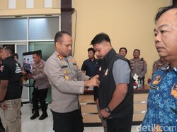 Polres Lamongan Kukuhkan Satgas Sentot Prawirodirjo Jelang Suro