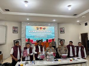Dugaan Korupsi Dana PSR Rp 1,25 M di Riau, 3 Orang Jadi Tersangka Dugaan Korupsi Dana PSR Rp 1,25 M di Riau, 3 Orang Jadi Tersangka