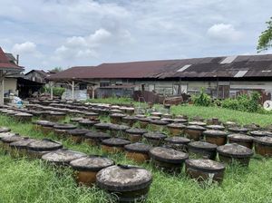 Potret Pabrik Kecap 111 Tahun yang Tutup Permanen karena Tak Punya Penerus Potret Pabrik Kecap 111 Tahun yang Tutup Permanen karena Tak Punya Penerus