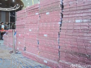 Tumpukan Uang Rp 11,8 T Sitaan Kejagung dari Kasus Korupsi Migor Tumpukan Uang Rp 11,8 T Sitaan Kejagung dari Kasus Korupsi Migor