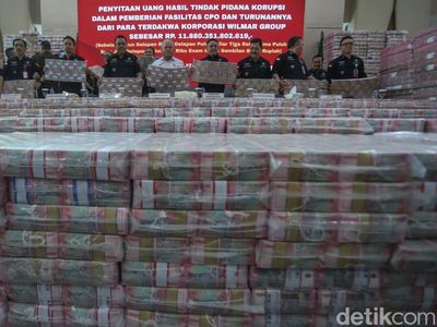 Melihat Kembali Kasus Korupsi Kakap yang Ditangani Kejagung