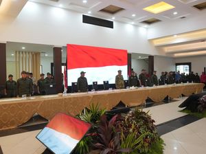 Kemensos Gelar Retret Kepala Sekolah Rakyat se-Indonesia Kemensos Gelar Retret Kepala Sekolah Rakyat se-Indonesia
