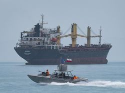 Apa Itu Selat Hormuz yang Terancam Ditutup Iran dan Mengapa Penting