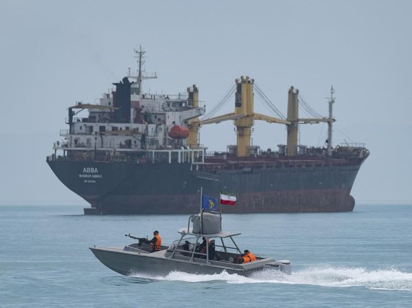 Selat Hormuz, Jalur Perdagangan Minyak Dunia yang Iran Ancam Tutup