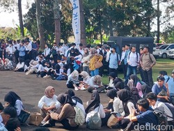 6 Ribu Pencari Kerja Tumplek Berebut Loker di Job Fair Bandung Barat