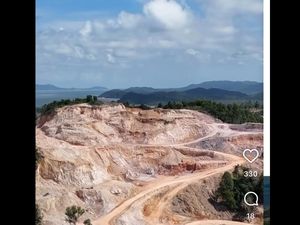 Ketahuan! Tambang Ilegal Rusak Pulau Kecil di Kepulauan Riau Ketahuan! Tambang Ilegal Rusak Pulau Kecil di Kepulauan Riau