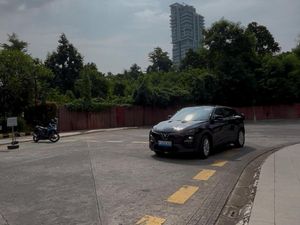 Kesan Pertama Jajal Mobil Listrik VinFast VF6