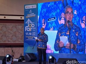 Pengangguran Capai 100 Ribu Orang, Farhan Targetkan Turun Jadi 50 Ribu