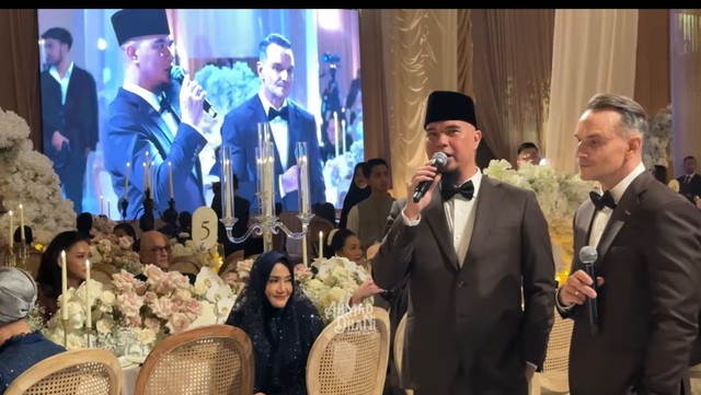 Highlight Dunia Hiburan InsertLive : Wejangan Ahmad Dhani ke Al & Alyssa: Bertahanlah, Tak Ada Suami-Istri Sempurna
