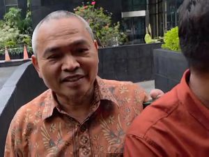 Diperiksa KPK, Anggota DPR Satori Ngaku Beri Keterangan Tambahan Korupsi CSR BI Diperiksa KPK, Anggota DPR Satori Ngaku Beri Keterangan Tambahan Korupsi CSR BI