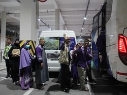 Dapat Teror Bom, Pesawat Jemaah Haji Mendarat Darurat di Medan